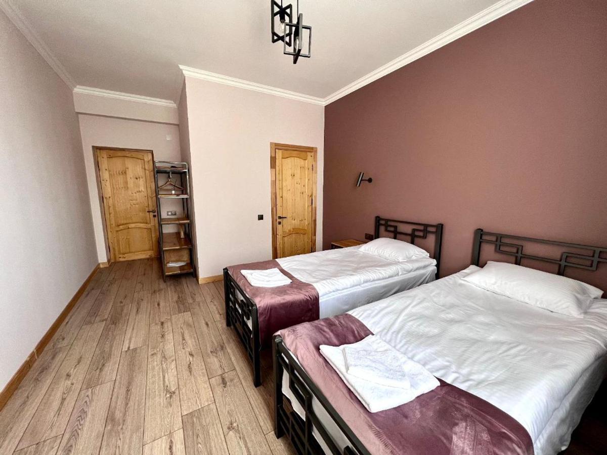 Sargsyan Eco House Aparthotel Севан Екстериор снимка