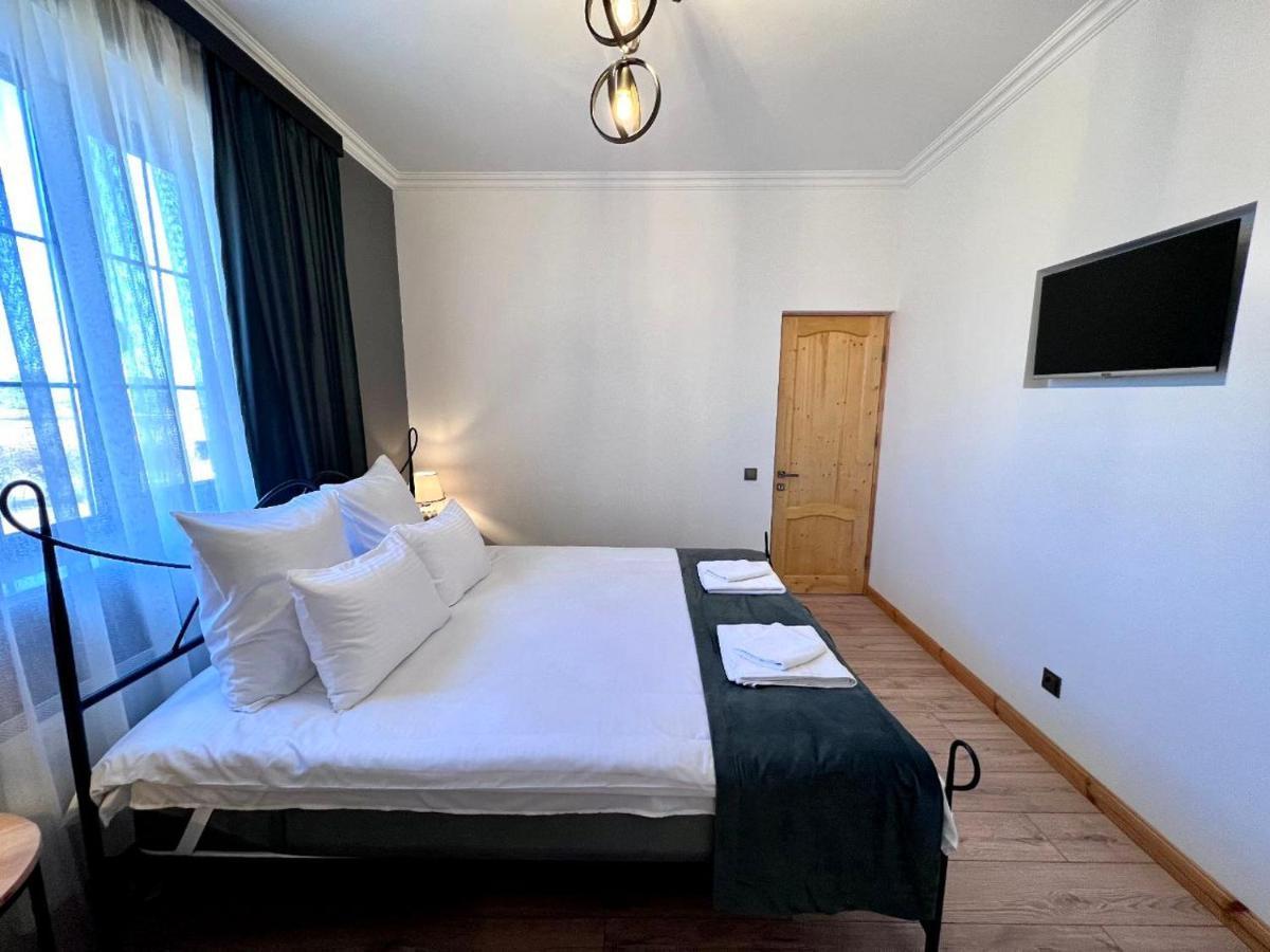 Sargsyan Eco House Aparthotel Севан Екстериор снимка